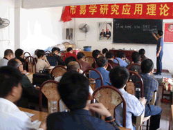 中國(guó)最大專業(yè)取名網(wǎng)站 一站式解決嬰兒、公司與品牌命名需求